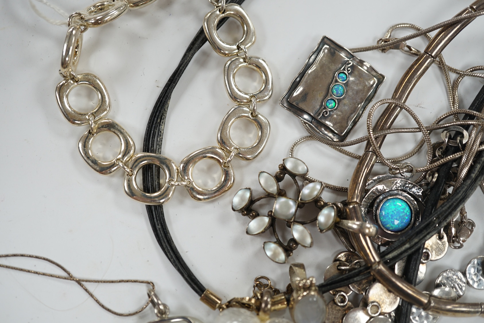 A small group of assorted modern 925 and white metal jewellery including necklaces, bracelet etc. Condition - fair